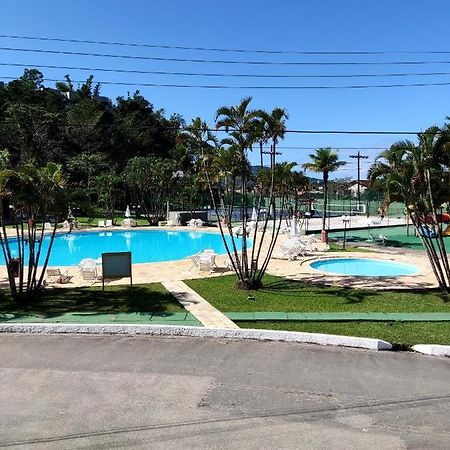 Apartamento até 10 pessoas na enseada Guarujá em condomínio clube praia piscinas salão jogos quadra futebol campo parquinho brinquedos Wi-fi Home office Exterior foto