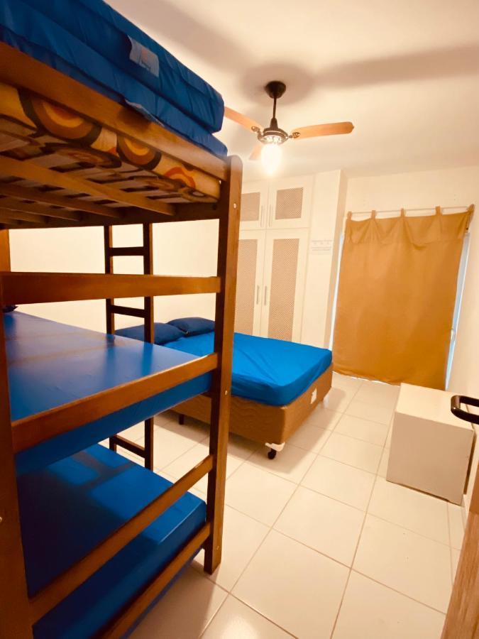 Apartamento até 10 pessoas na enseada Guarujá em condomínio clube praia piscinas salão jogos quadra futebol campo parquinho brinquedos Wi-fi Home office Exterior foto