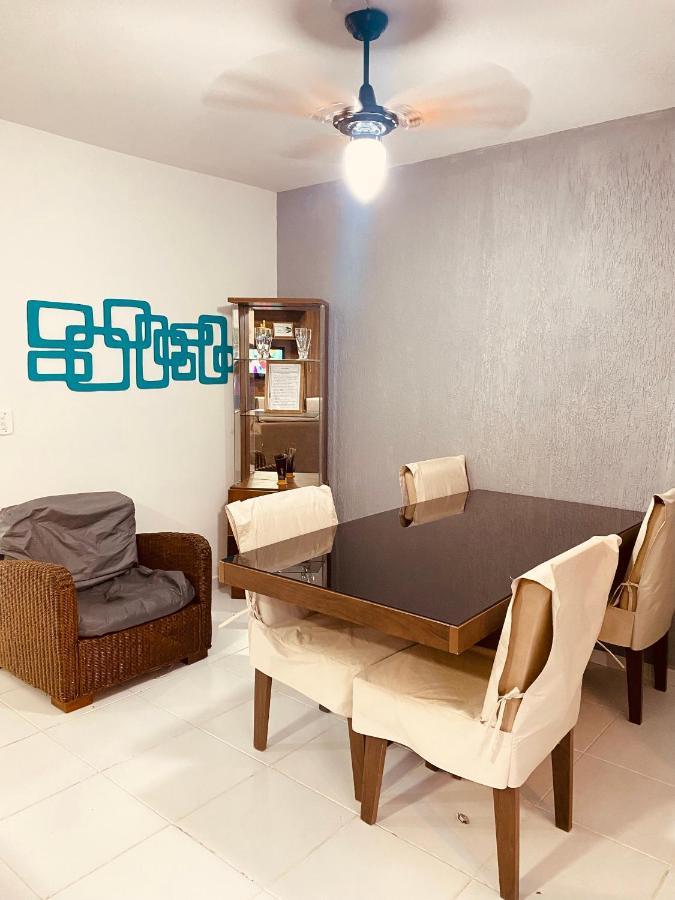 Apartamento até 10 pessoas na enseada Guarujá em condomínio clube praia piscinas salão jogos quadra futebol campo parquinho brinquedos Wi-fi Home office Exterior foto