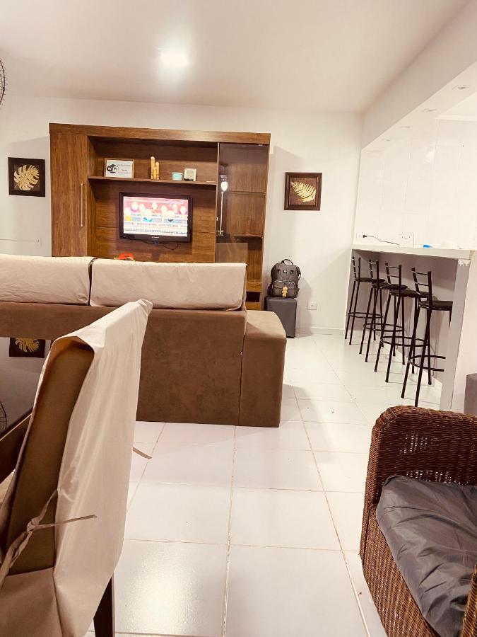 Apartamento até 10 pessoas na enseada Guarujá em condomínio clube praia piscinas salão jogos quadra futebol campo parquinho brinquedos Wi-fi Home office Exterior foto